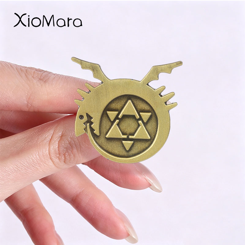 Vintage Fashion Game - Vintage Bronze Anime Game Badge Dragon