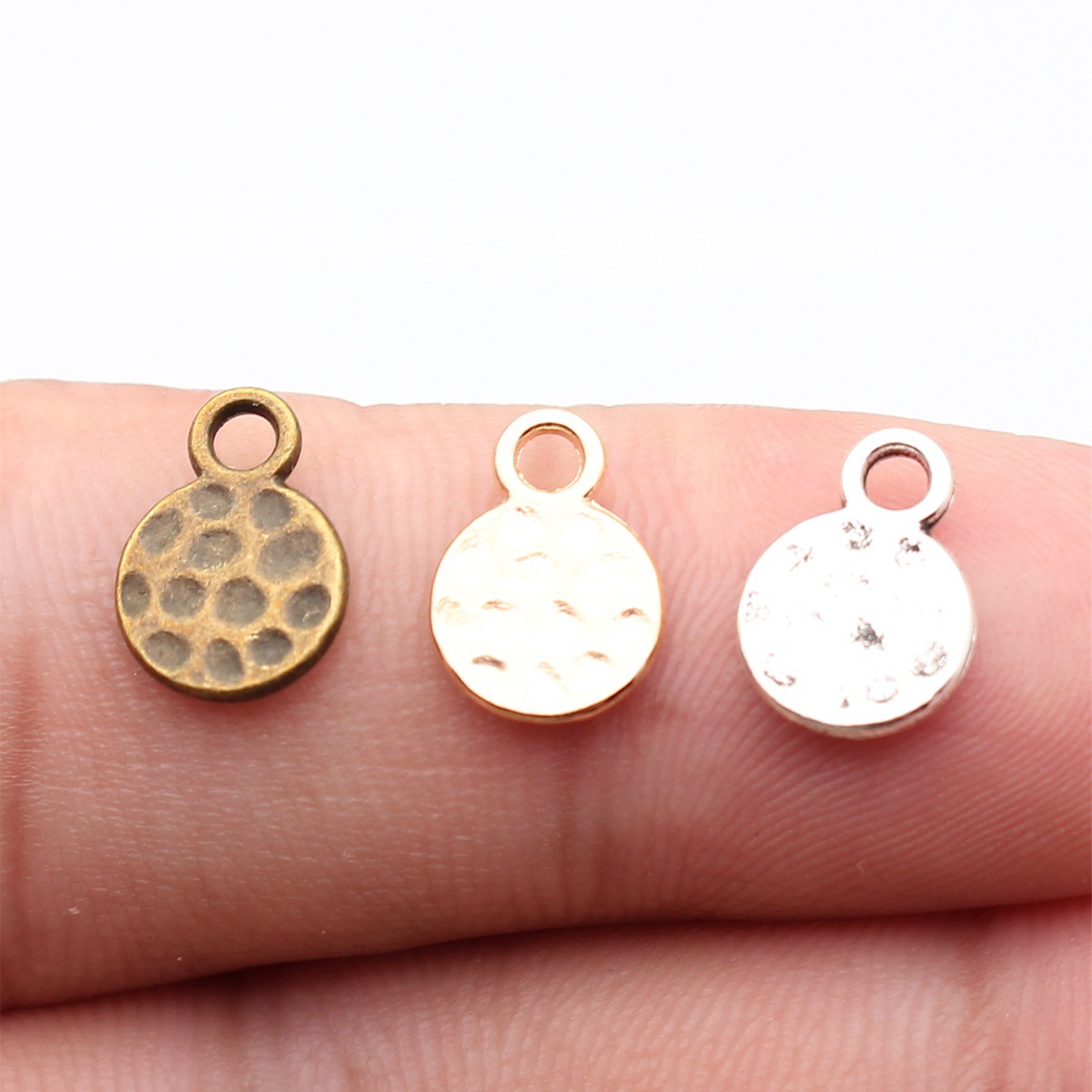 WYSIWYG 40pcs 11x8mm 3 Colors  - Vintage Fashion Stores 评论和价格